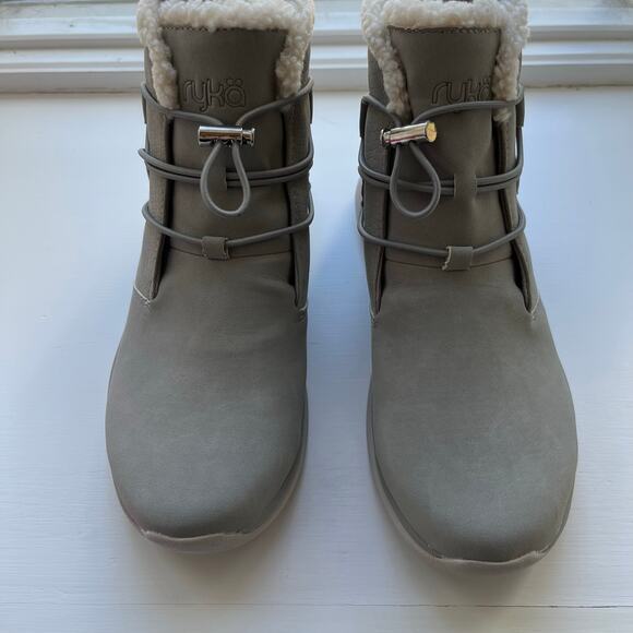 Ryka Faux Fur Winter Boots Evie Exotic Gray 8.5W - Picture 13 of 13